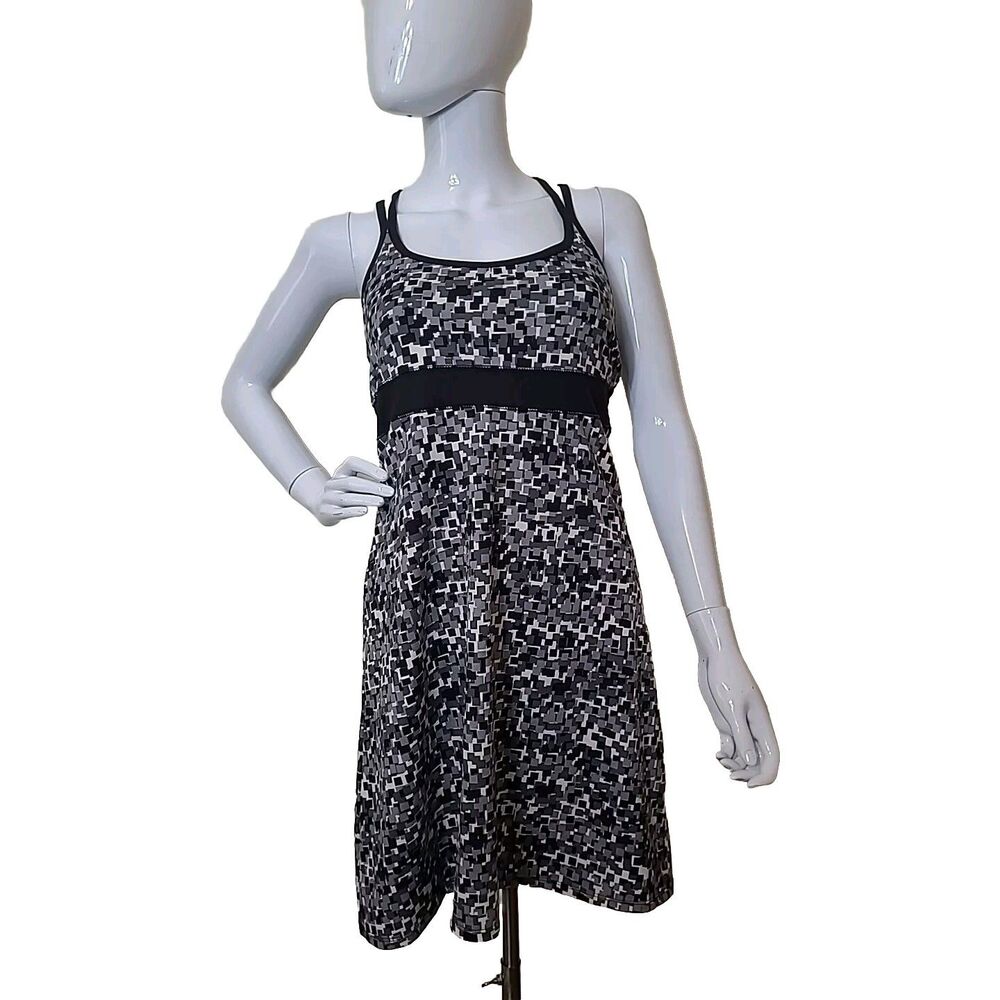 Soybu Tank Sun dress Women’s Size Small Strappy Back Black & White Geometric